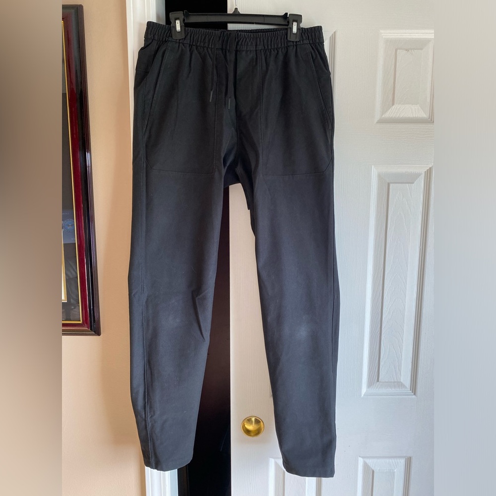 Lululemon Utilitech Classic-Fit Pull-On Pant Medium